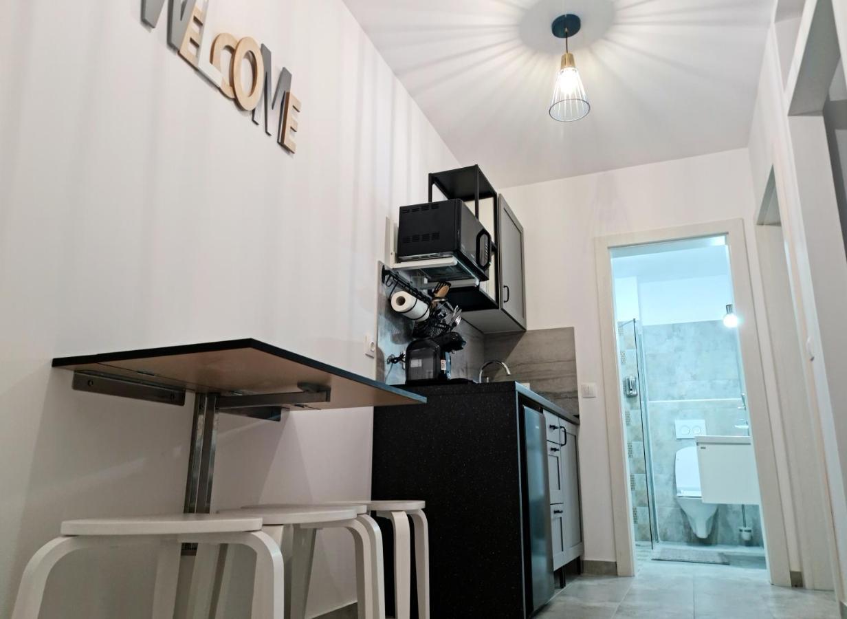 Apartament E'Special No3 Alba Iulia Esterno foto