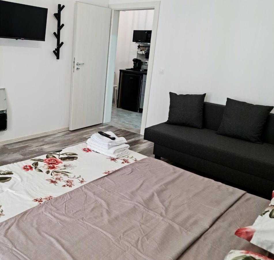 Apartament E'Special No3 Alba Iulia Esterno foto